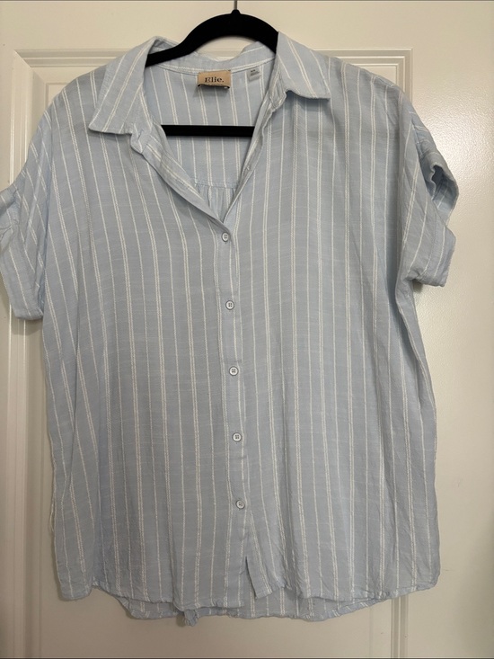 Elie Tahari Tops - Pale Blue & White Vertical Stripe Casual Button-Down